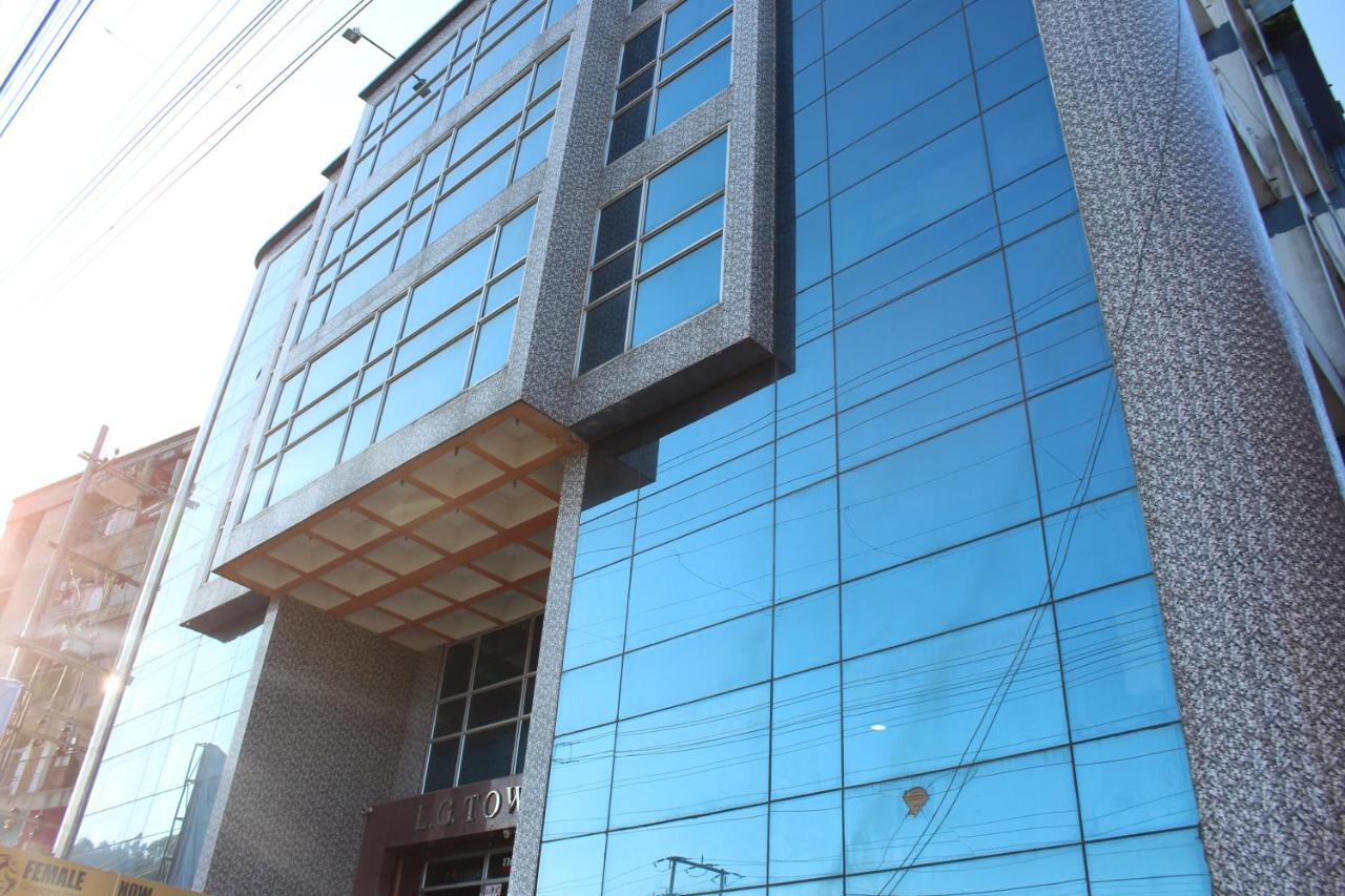 Lg Towers 호텔 구와하티 외부 사진